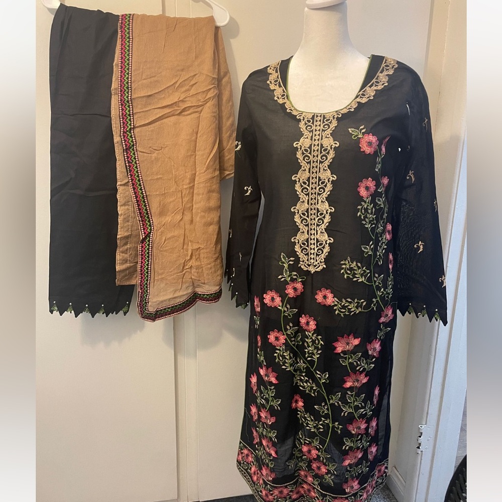Pakistani embroidered stitched dress suit